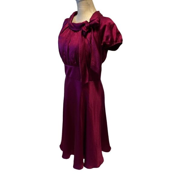 Vintage Midi Dress in Rich Burgundy - Picture 2 of 7